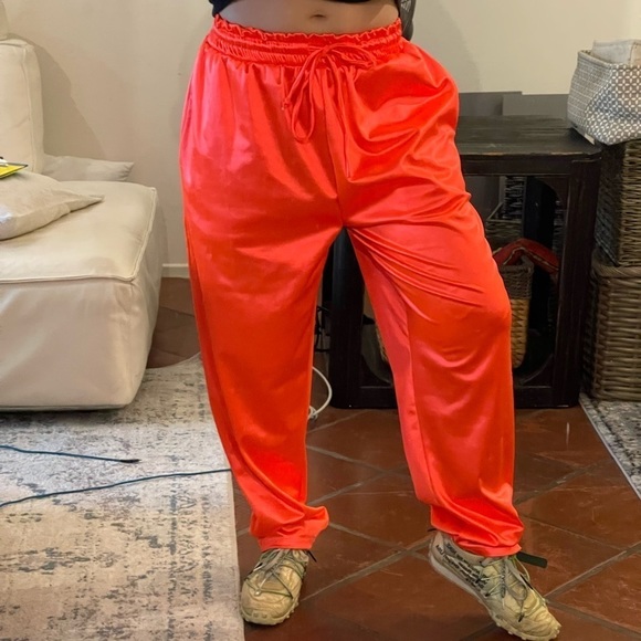 Laina Rauma Small drawstring Club Bed neon orange pants - Picture 4 of 7